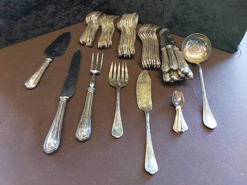MENAGERE CHRISTOFLE 72 PIECES