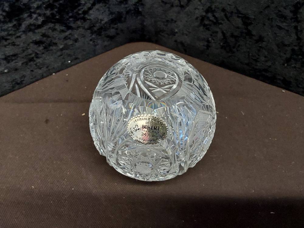 VASE EN CRISTAL ROND PM