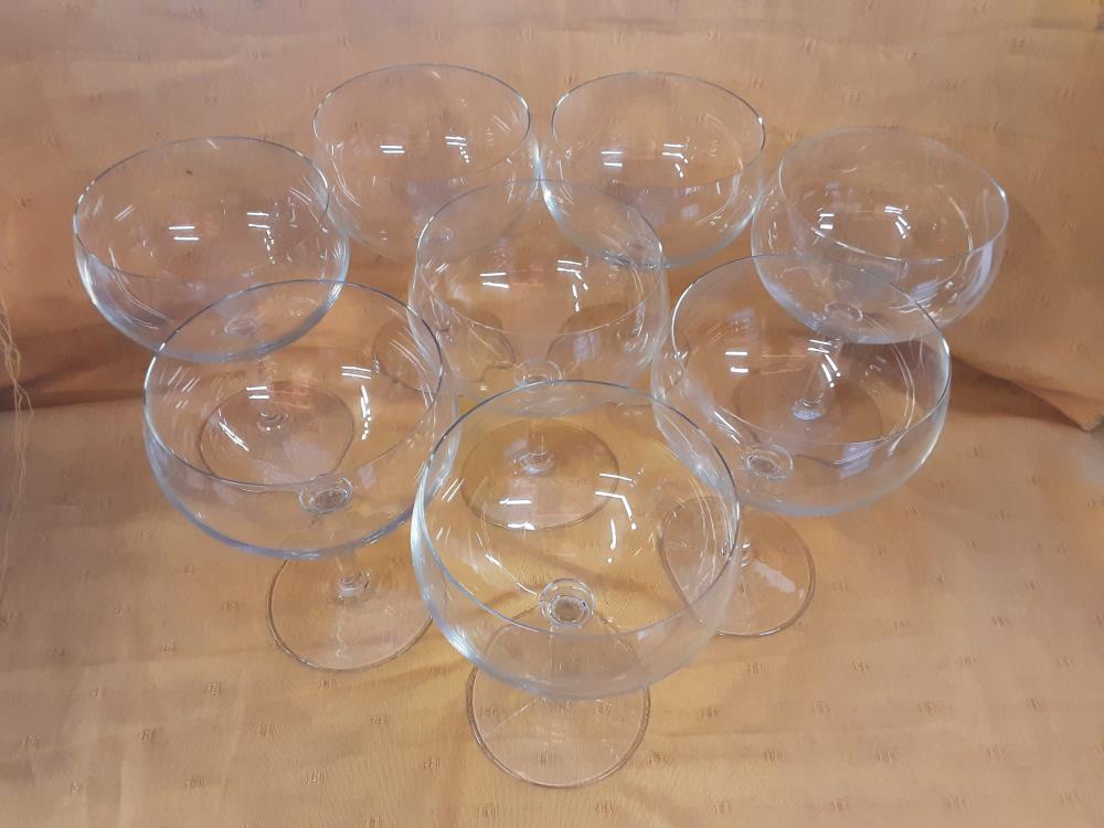 LOT DE 8 VERRES BALLON EN CRISTAL