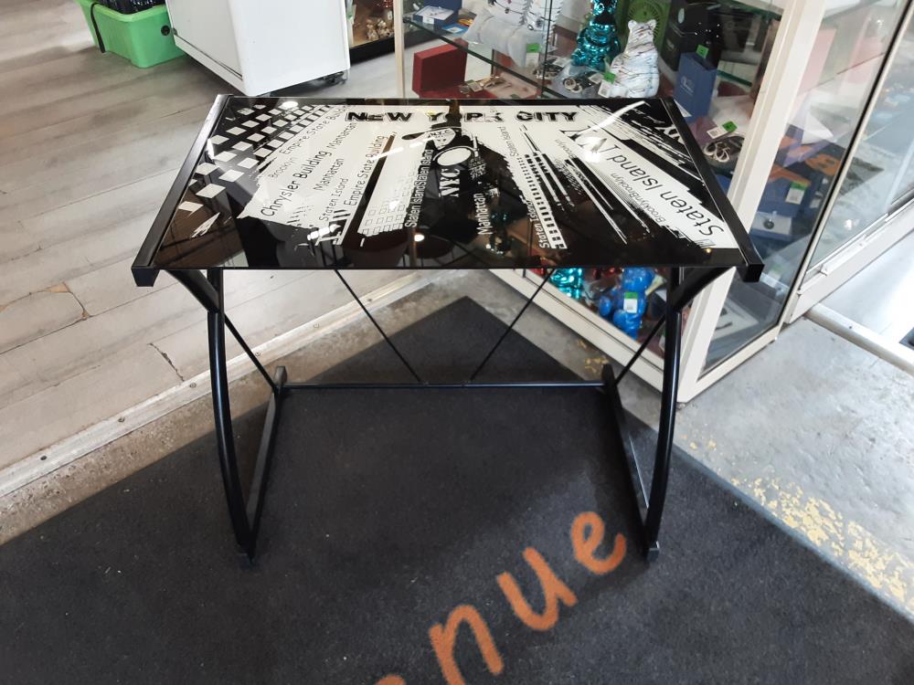 BUREAU EN VERRE NEW YORK
