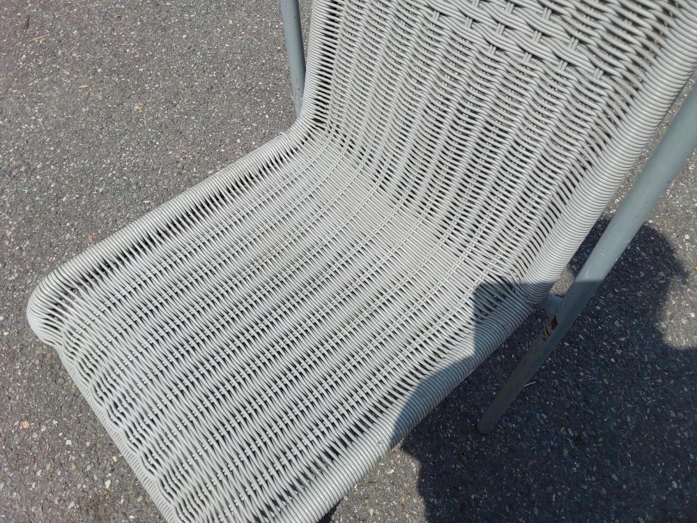 CHAISE CORDE PVC D'EXTERIEUR PIEDS METAL GRIS VENDUE A LA PIECE