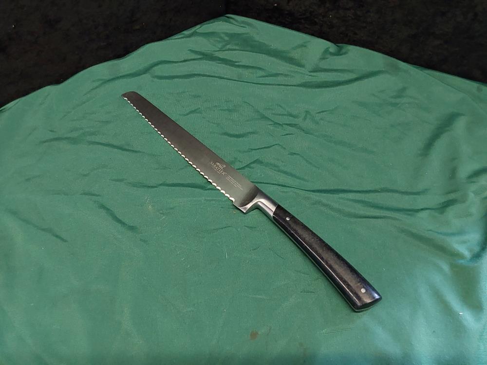 COUTEAU À PAIN SABATIER