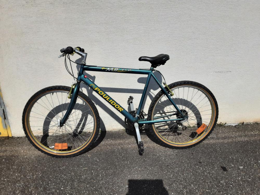 VTT POULIDOR BLEU VERT 26 POUCES