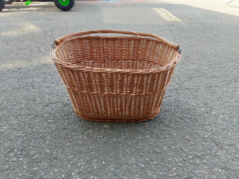 PANIER OVALE  EN OSIER POUR VELO 