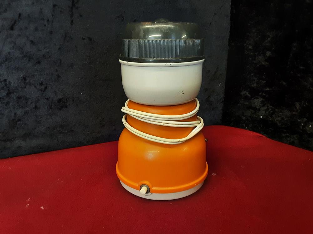 MOULIN A CAFE ORANGE ET BLANC