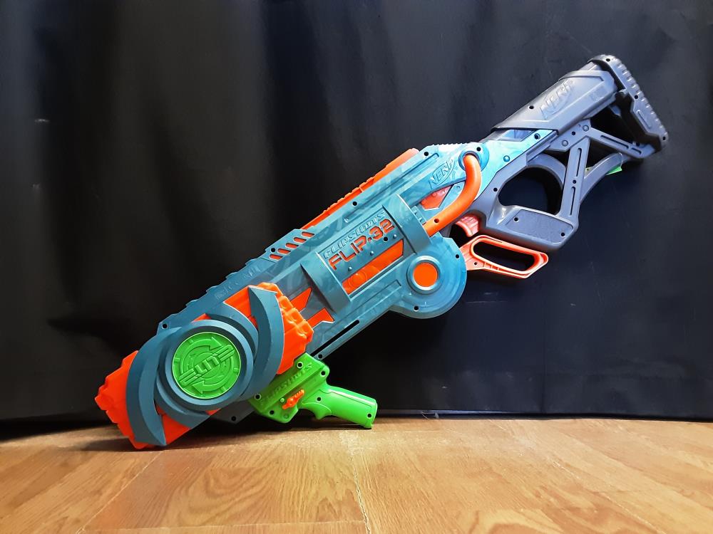 PISTOLET NERF EN PLASTIQUE GM