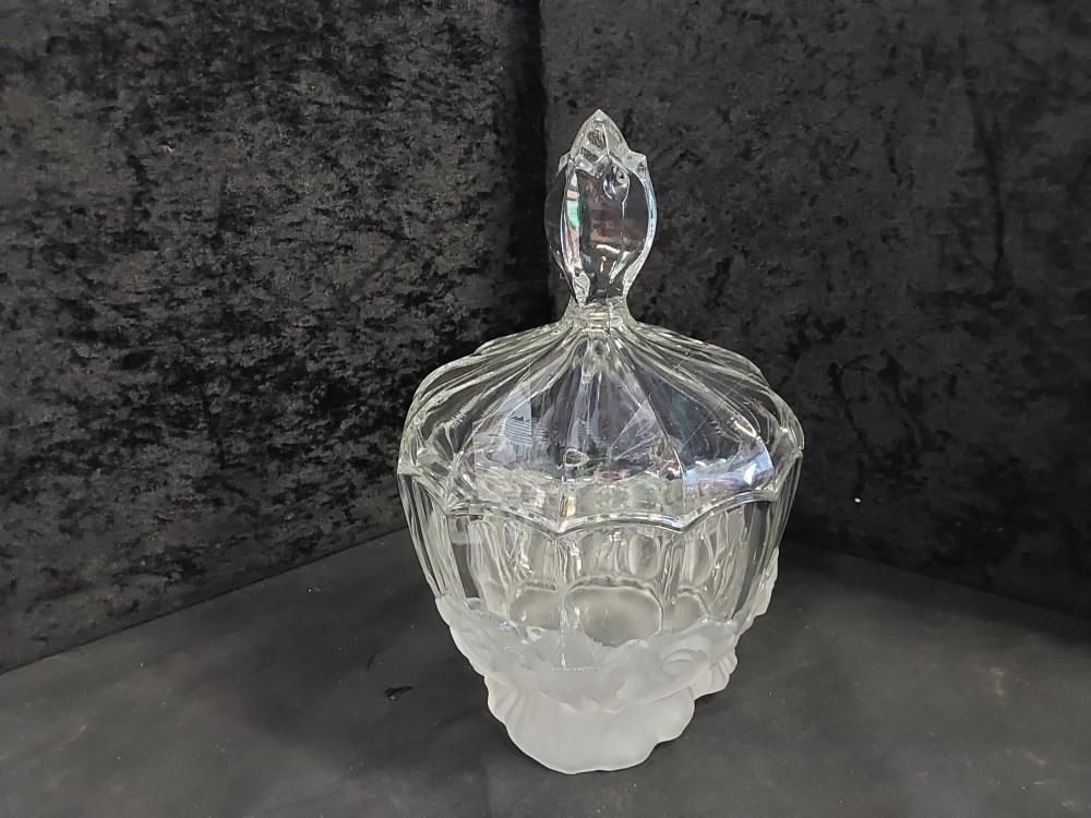 BONBONNIERE GM CRISTAL OPAQUE