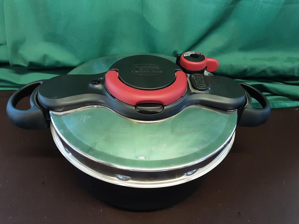 COCOTTE MINUTE SEB