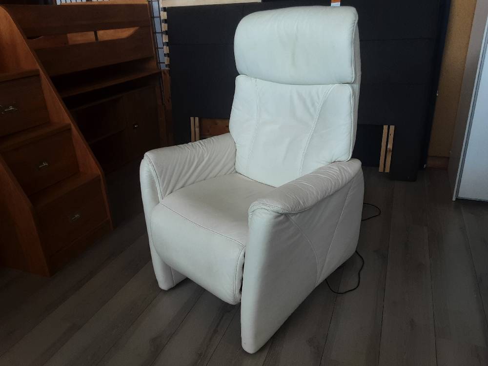 FAUTEUIL ELECTRIQUE RELEVEUR CUIR BLANC