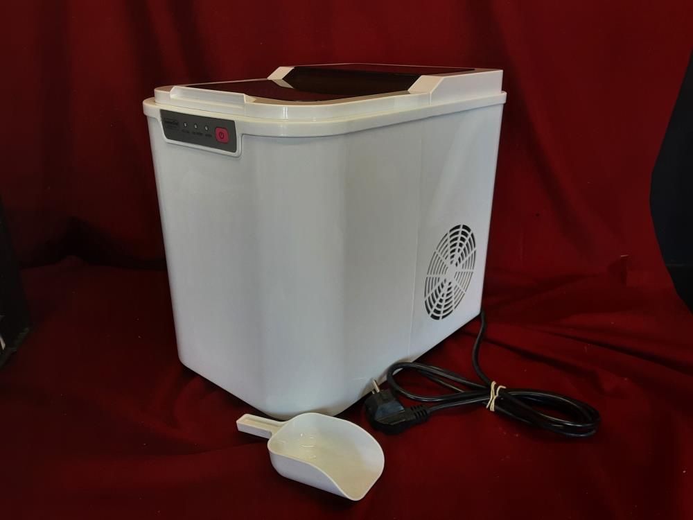 MACHINE A GLACONS KITCHEN CHEF YT-E-005A - 0001147258 SERVI 2 FOIS