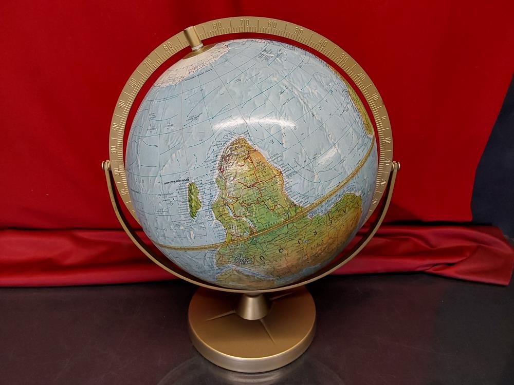GLOBE TERRESTRE  CONTOUR MÉTAL DORÉ SUR PIED