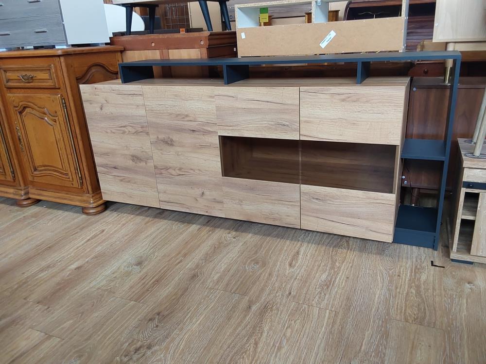 BUFFET 4 PTES + 4 NICHES COLORIS BOIS ET GRIS - 3 COLIS (131173/75/77) 2ÈME CHOIX
