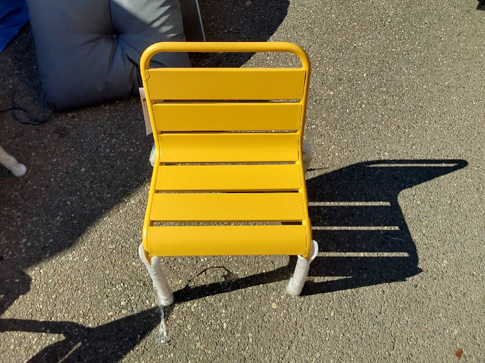 CHAISE DE JARDIN POUR ENFANT MÉTAL JAUNE (129265) 2ÈME CHOIX