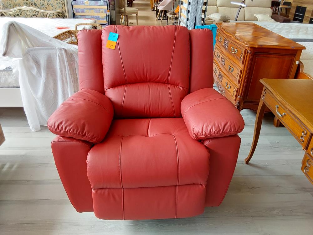 FAUTEUIL RELAX MANUEL EN CUIR ROUGE (57331) 2ÈME CHOIX