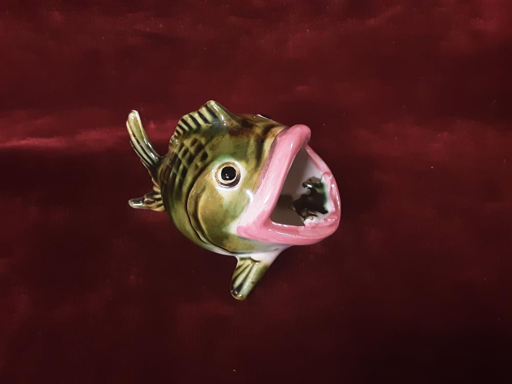 CENDRIER POISSON