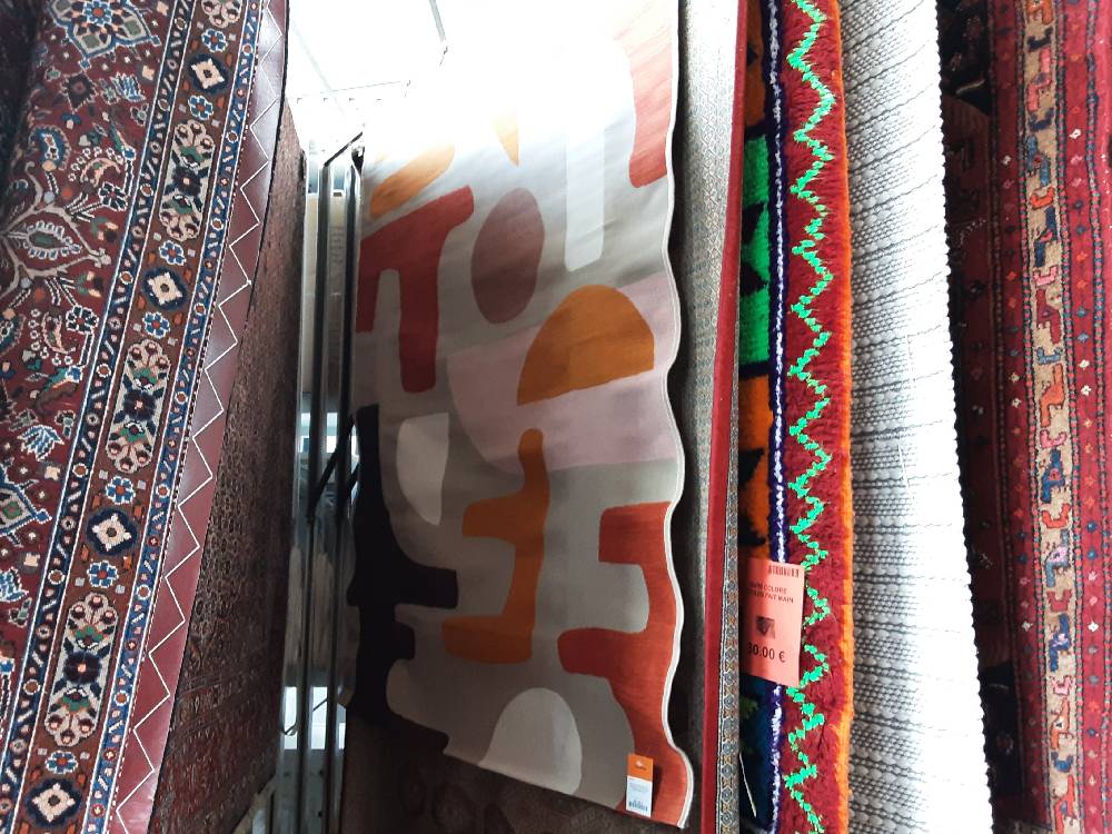 TAPIS À MOTIFS ABSTRAITS 150X200CM MULTICOLORE (142390) 2ÈME CHOIX