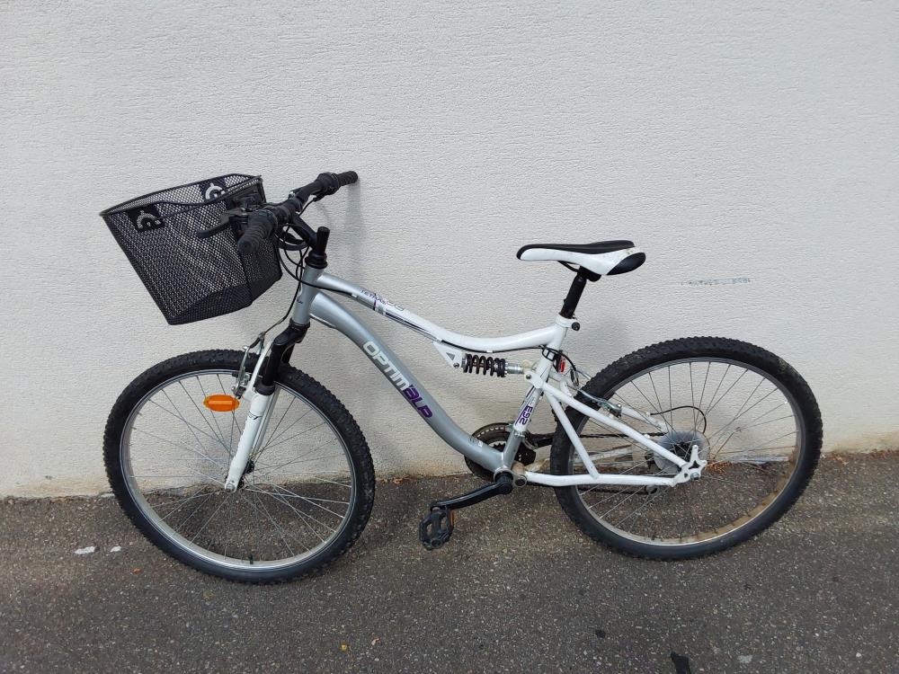 VTT OPTIMALP GRIS ET BLANC 26 POUCES 