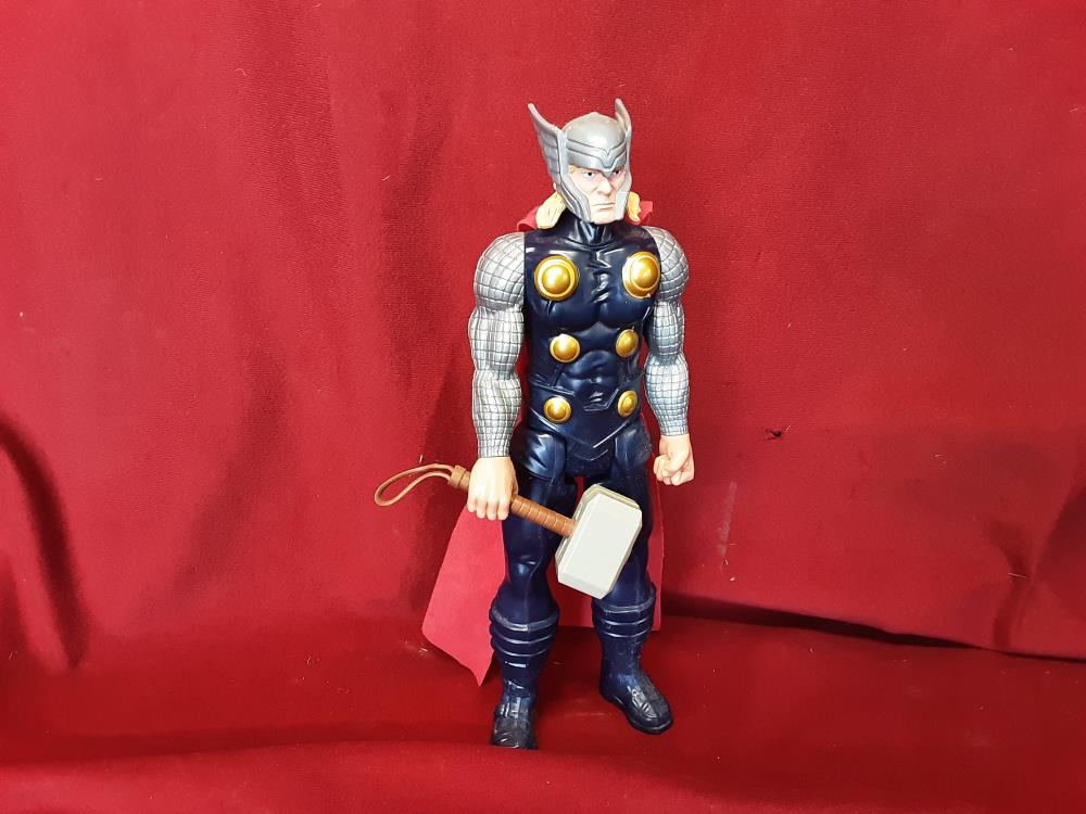 FIGURINE THOR 
