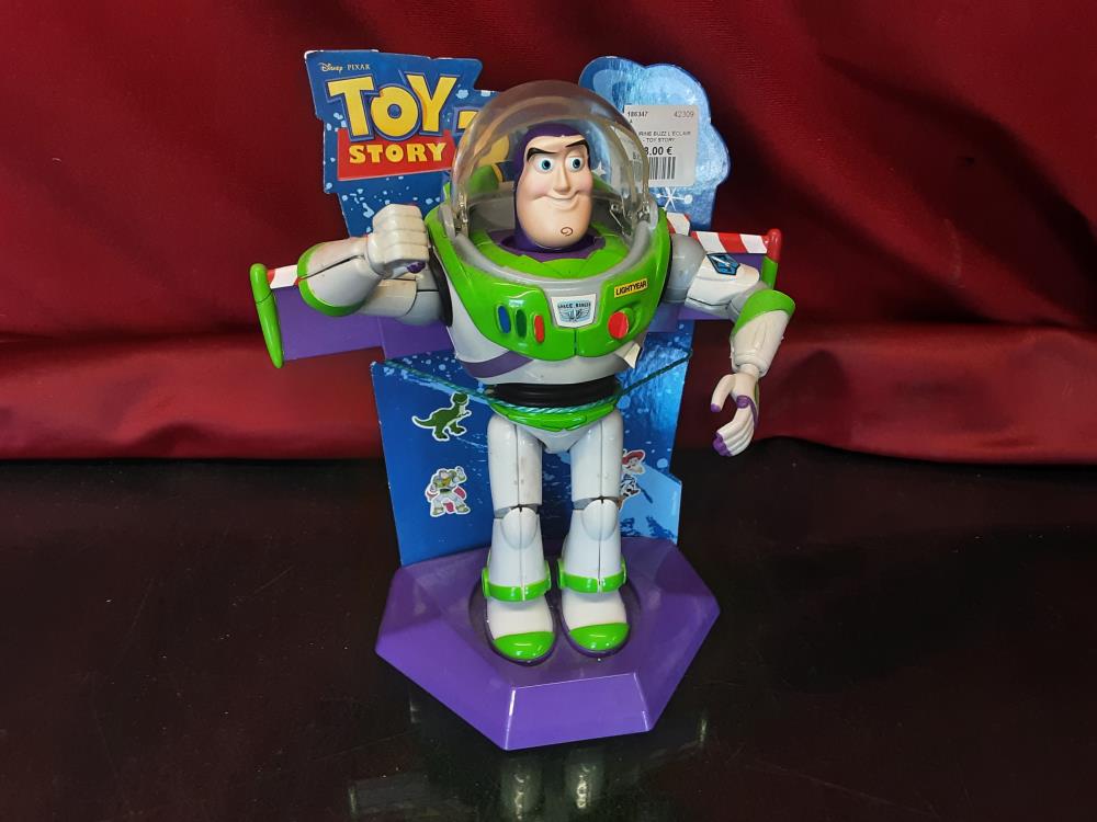 FIGURINE BUZZ L'ÉCLAIR - TOY STORY