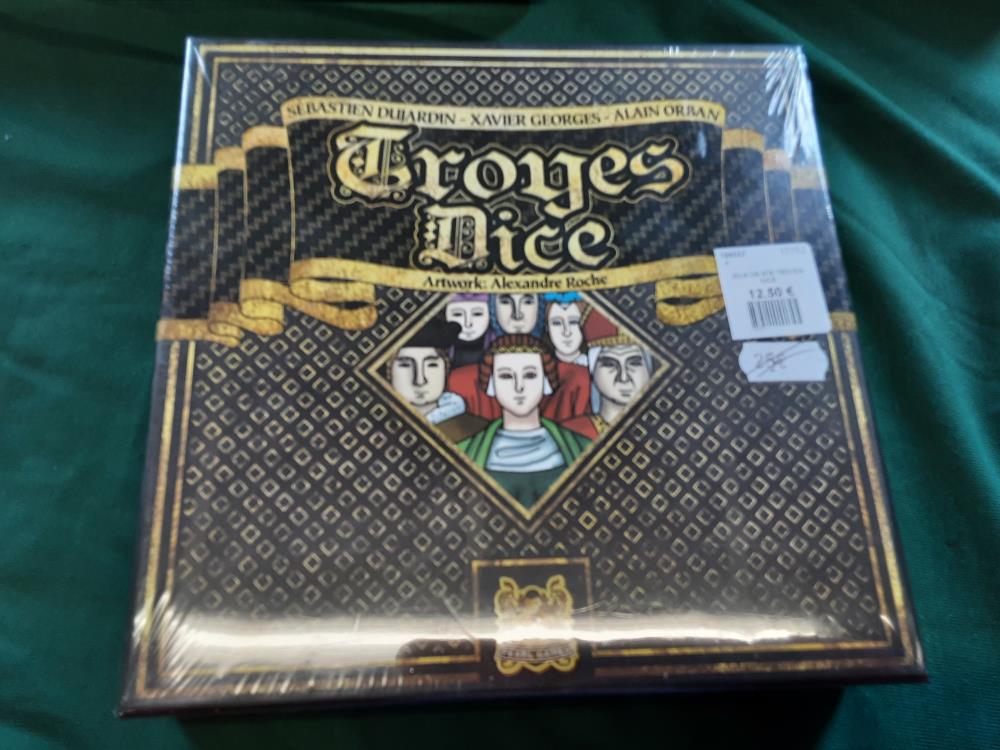 JEU DE SOCIÉTÉ TROYES DICE 