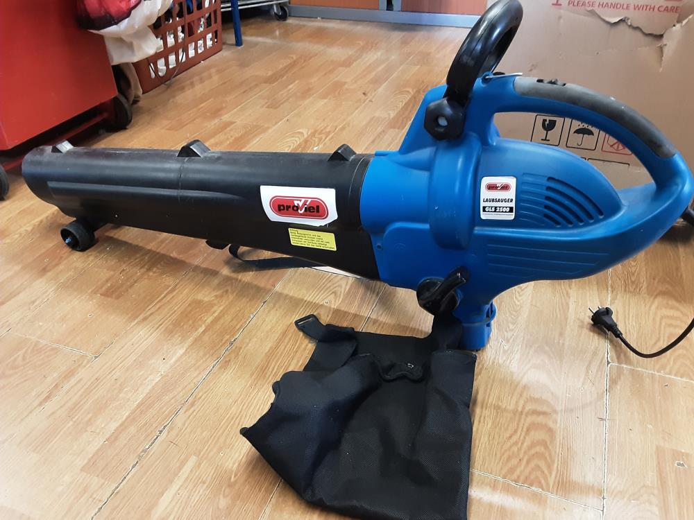 ASPIRATEUR SOUFLEUR  PROVIEL 2500W