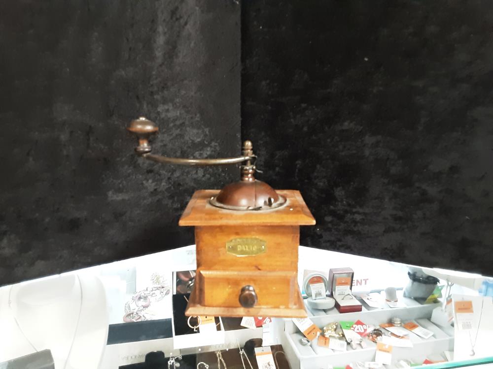 MOULIN A CAFE DALTO