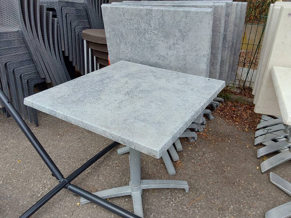 TABLE BISTROT PVC GRISE PIED GRIS