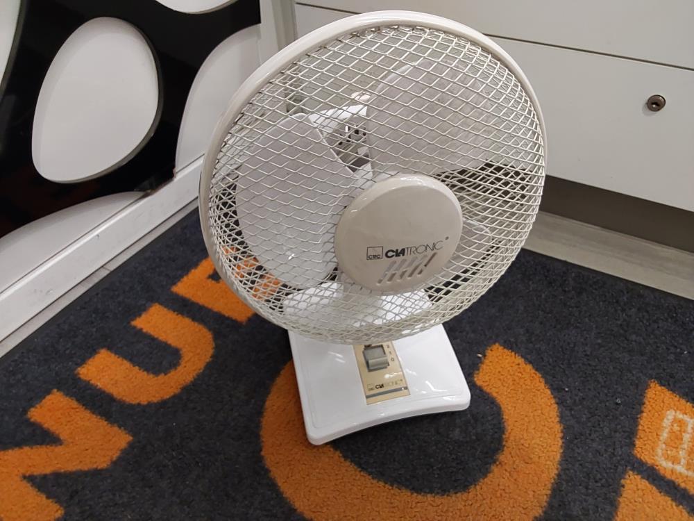 VENTILATEUR À POSER 