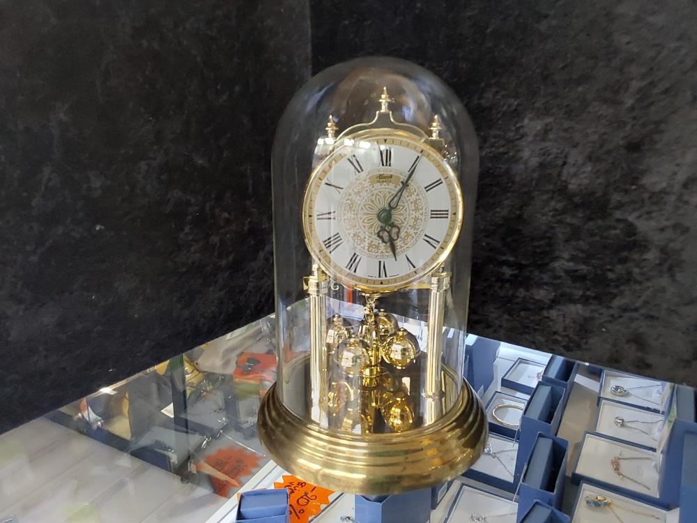 PENDULE SOUS CLOCHE PM