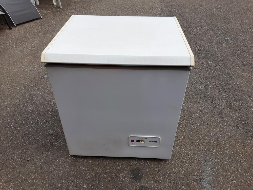 CONGELATEUR COFFRE VEDETTE 174L
