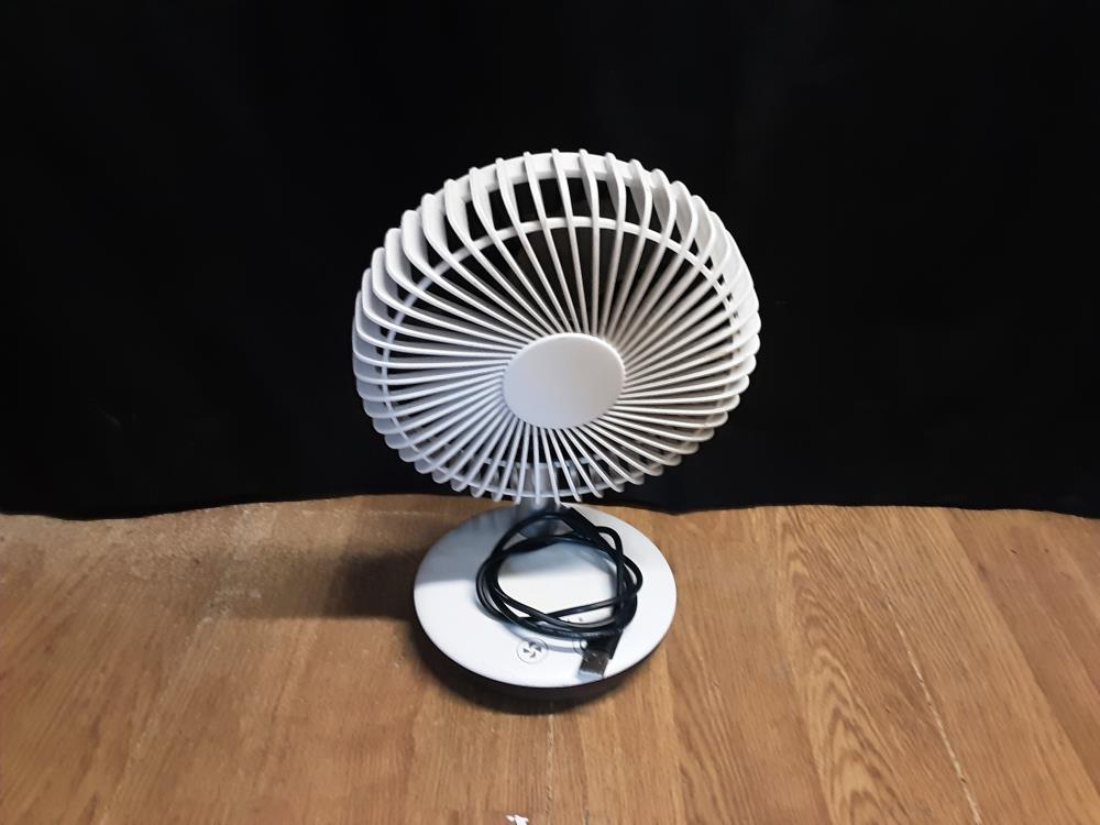 VENTILATEUR  DE BUREAU PRISE USB