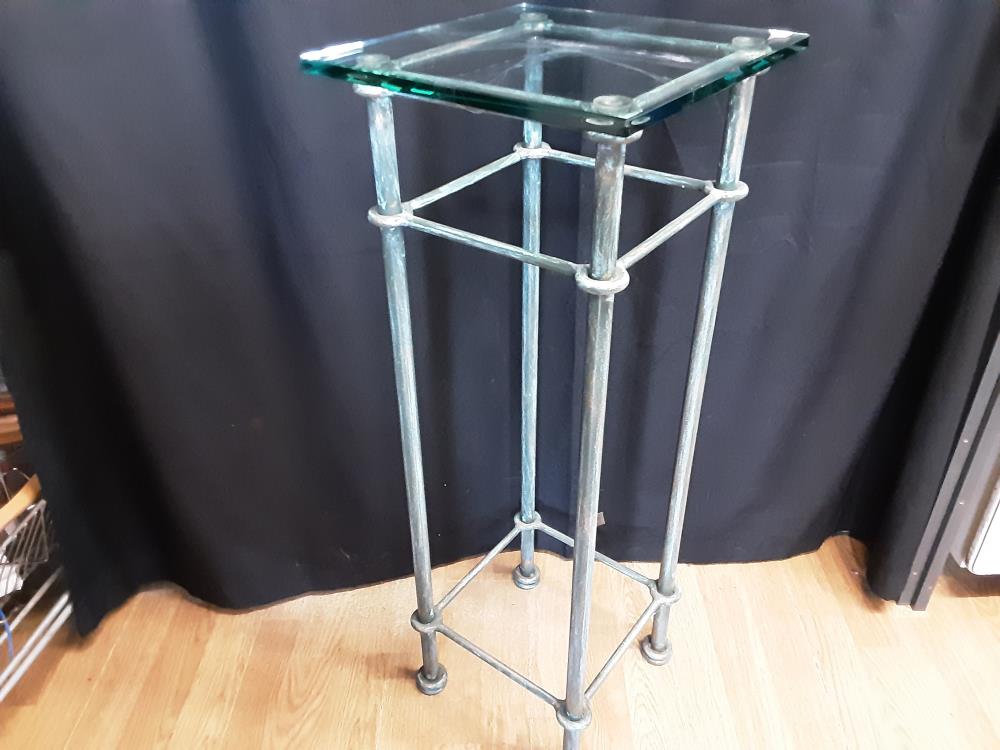 SELLETTE METAL ET PLATEAU VERRE