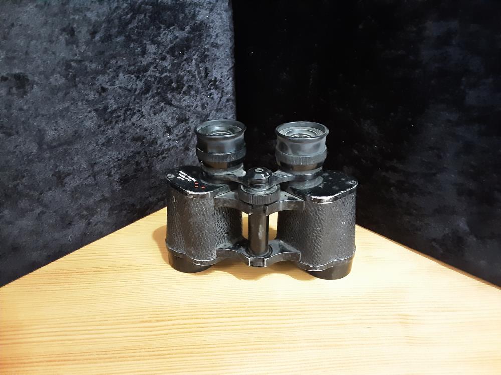 PAIRE DE JUMELLES 8X30