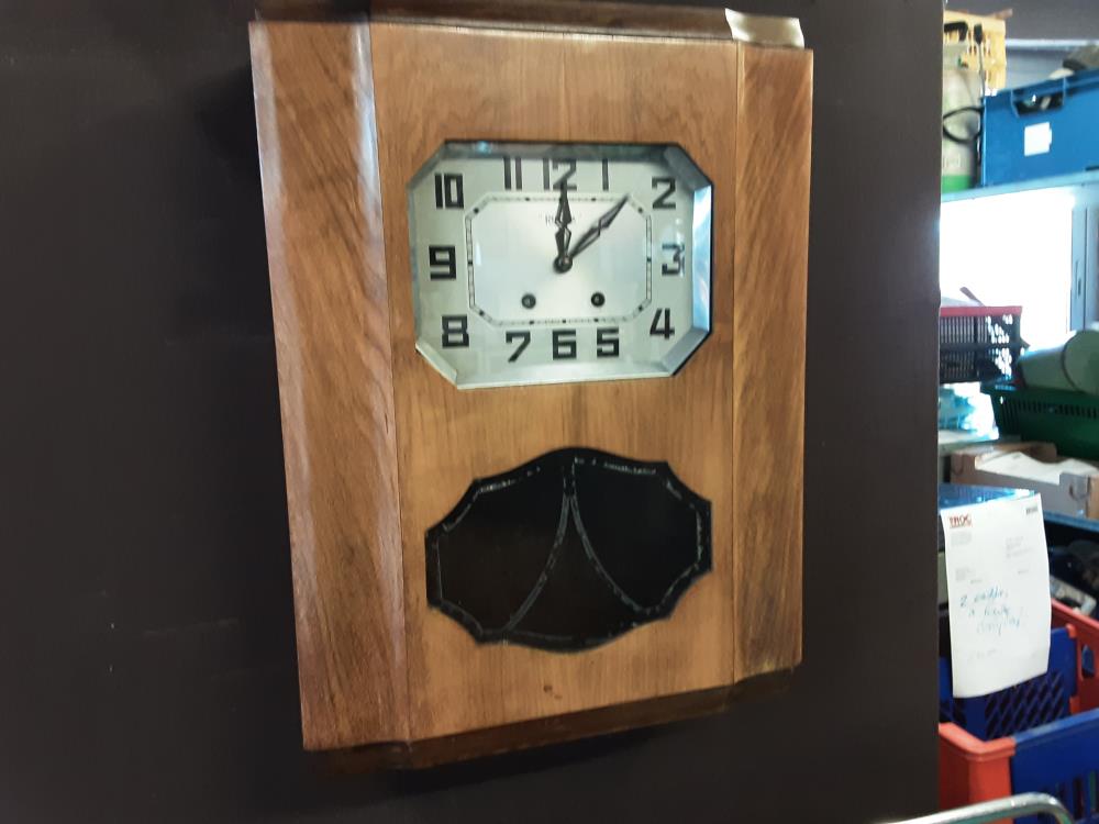 HORLOGE MURALE RENOLUX A RESTAURER