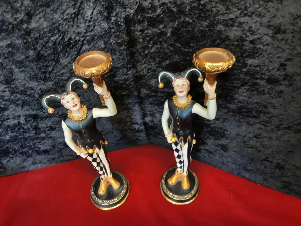 STATUETTE EN RESINE ARLEQUIN