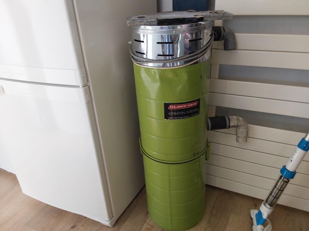 ASPIRATEUR INTEGRÉ MAJORD'HOME 1500W