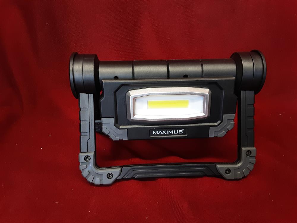 LAMPE DE CHANTIER 2X10W A PILE