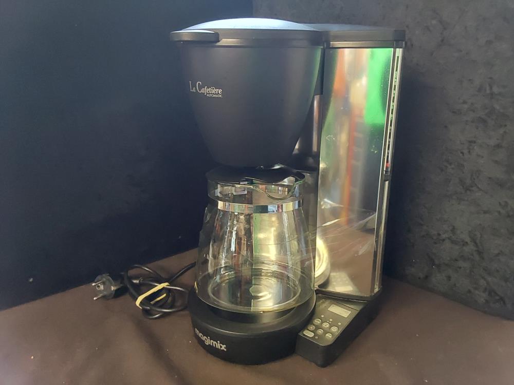 MACHINE A CAFE PROGRAMMABLE