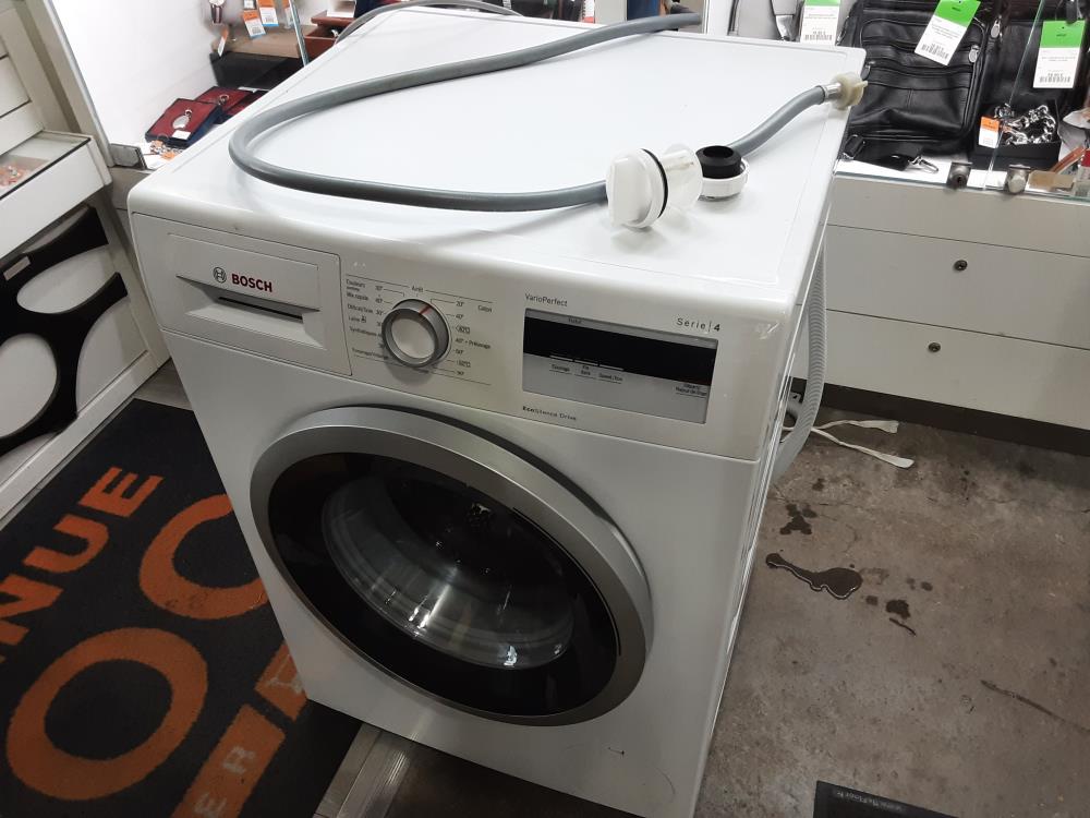LAVE LINGE BOSCH SERIE 4 