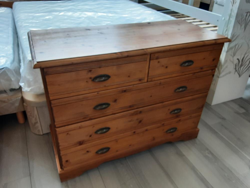 COMMODE EN BOIS 4 TIROIRS