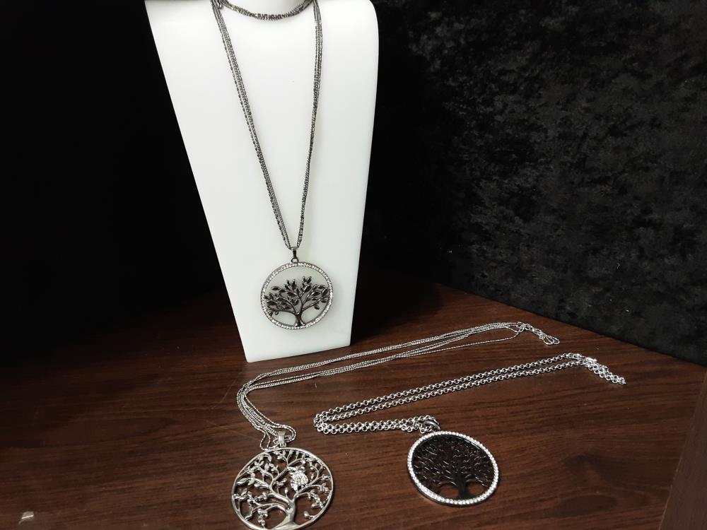 COLLIER LONG METAL ARBRE DE VIE