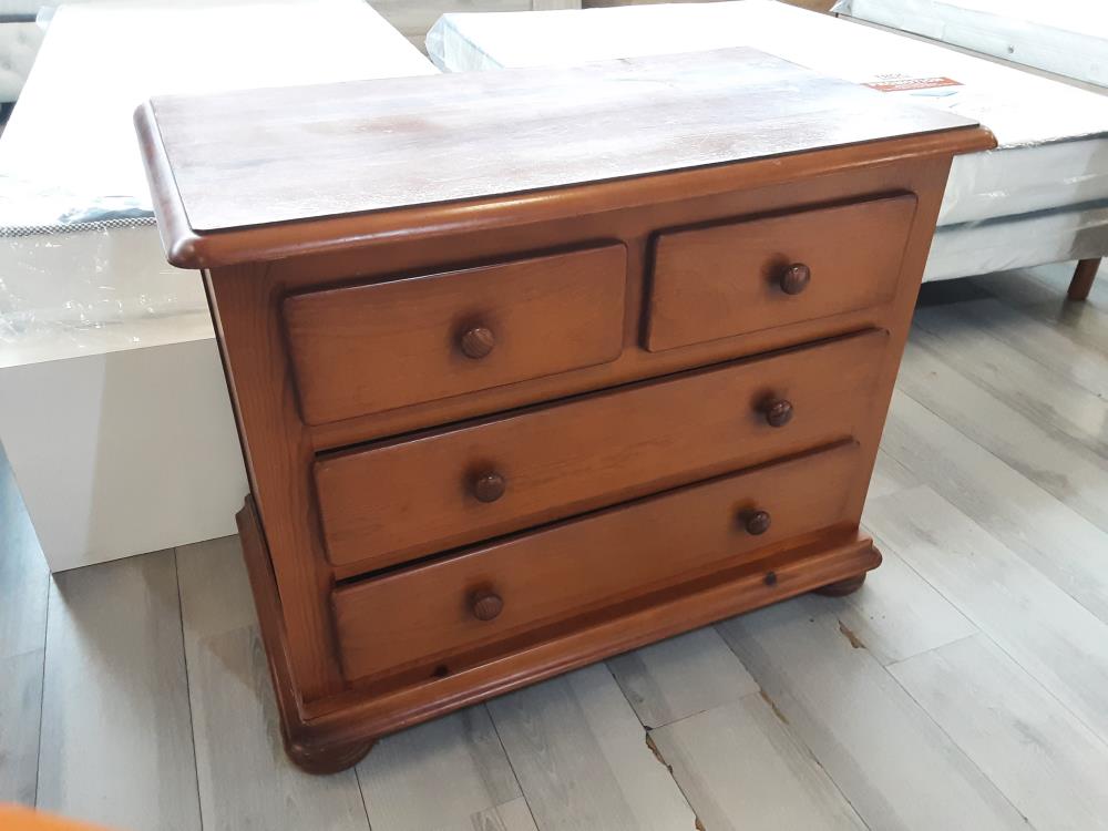 COMMODE EN PIN 4 TIROIRS