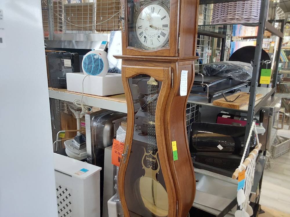 PENDULE DE PARQUET 