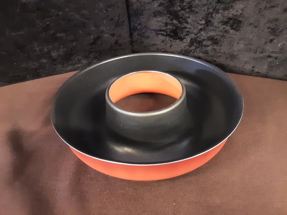 MOULE A SAVARIN