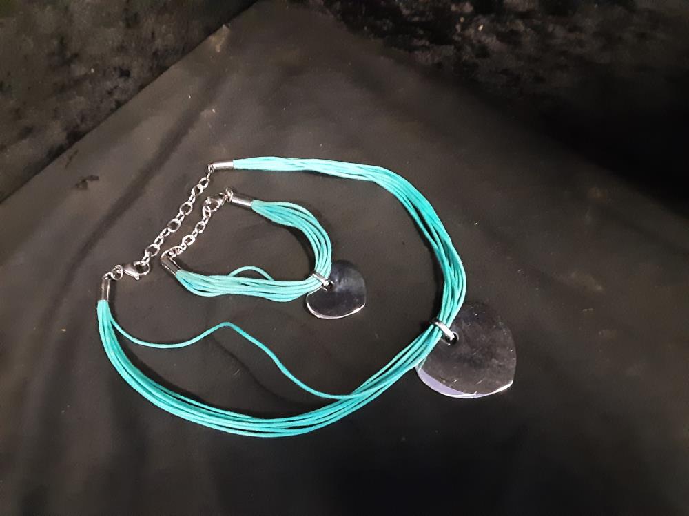 COLLIER + BRACELET COEUR CORDES BLEUES
