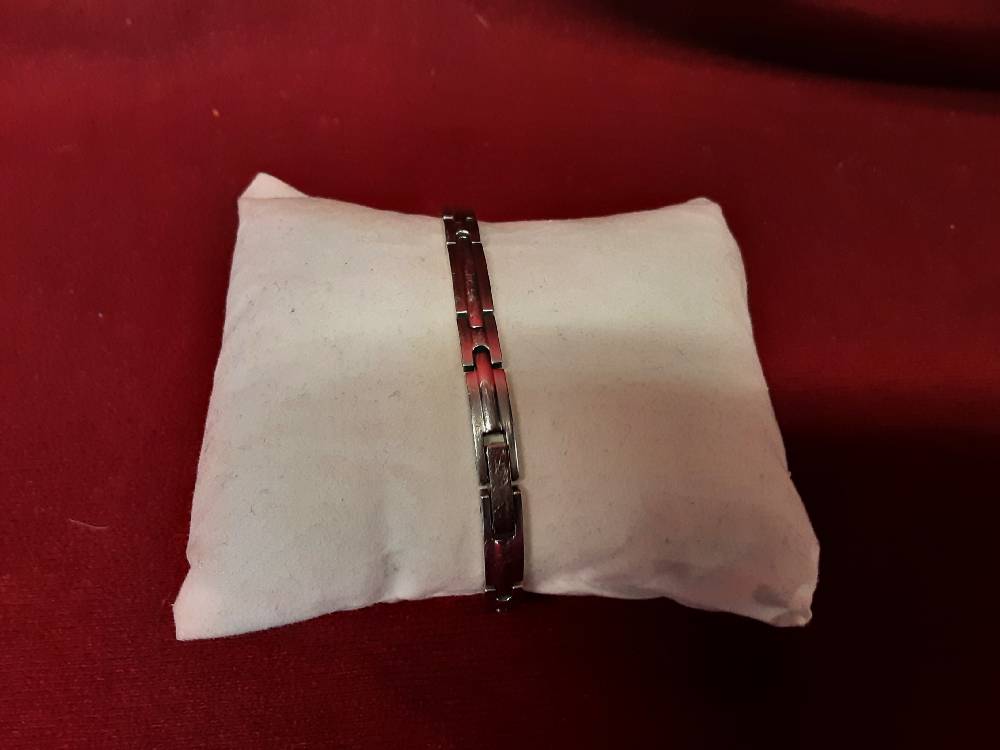 BRACELET EN ACIER