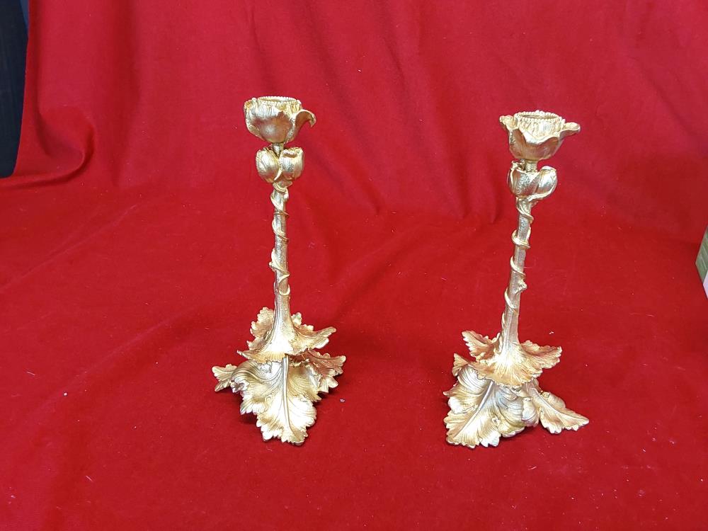 PAIRE DE BOUGEOIRS BRONZE