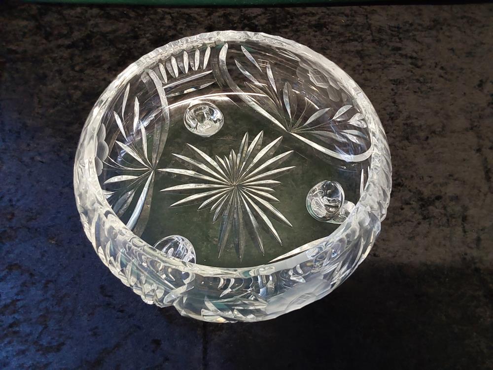 COUPE SUR PIEDS - CRISTAL TAILLE DIAMETRE 22CM