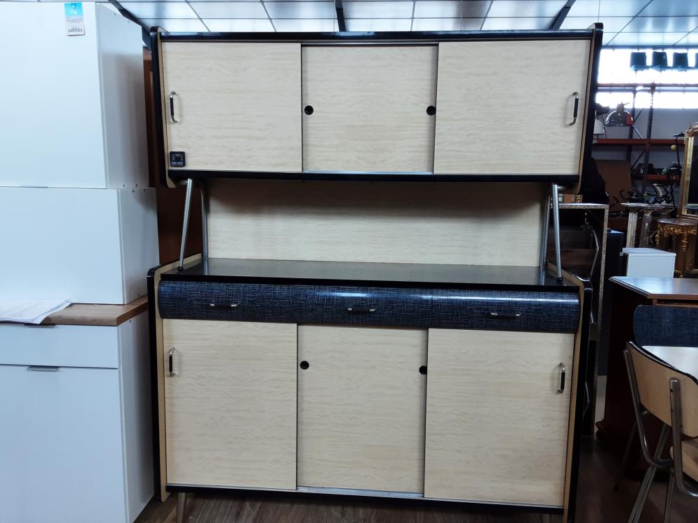 BUFFET DE CUISINE+ TABLE ET 6 CHAISES FORMICA BEIGE ET GRIS