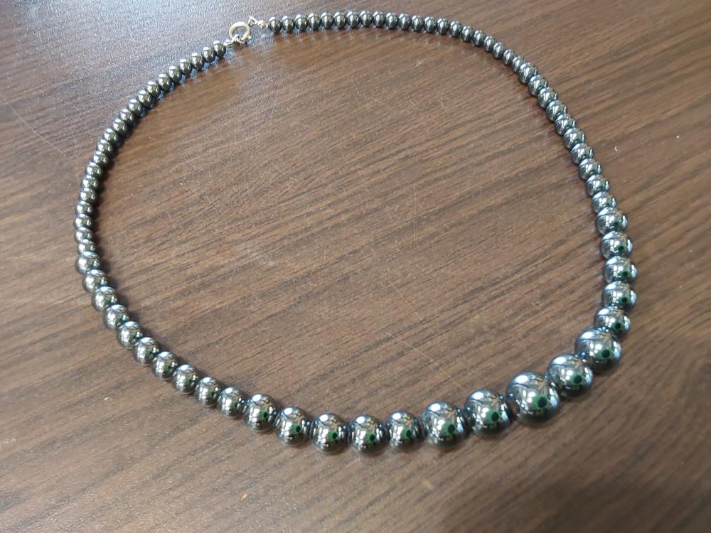 COLLIER PERLES NOIRES